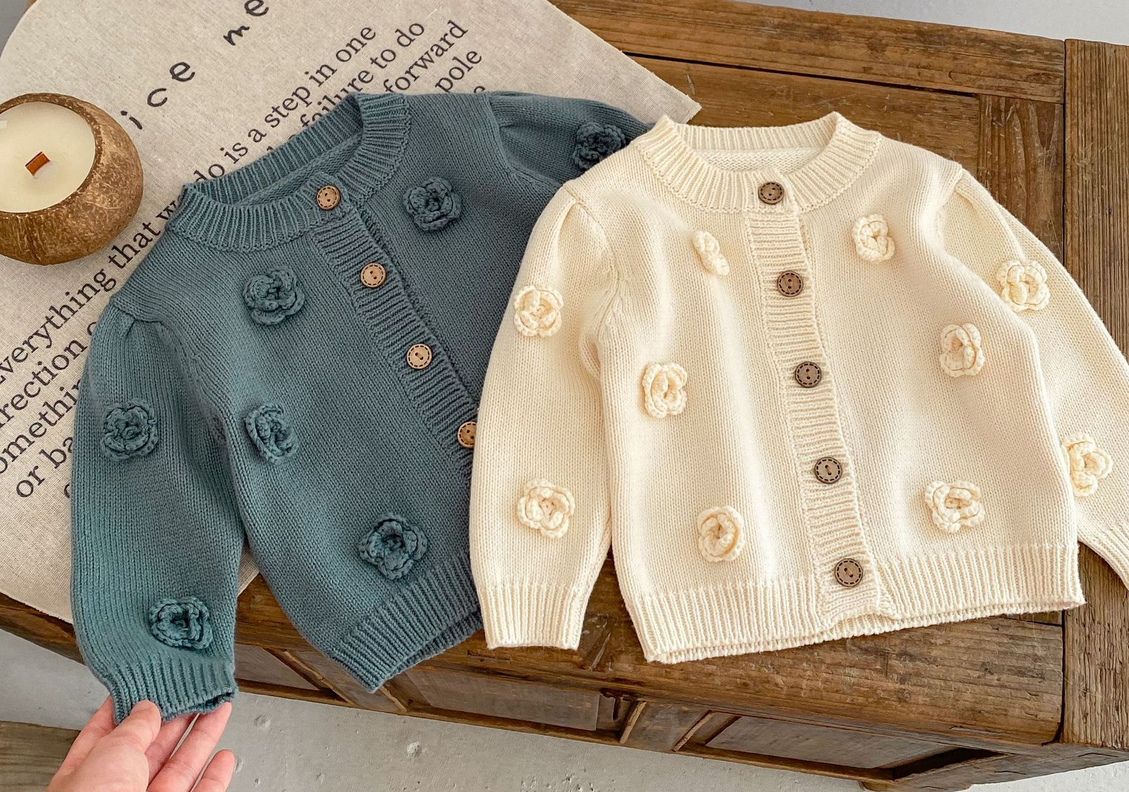 Knitted jacket FLOWERS