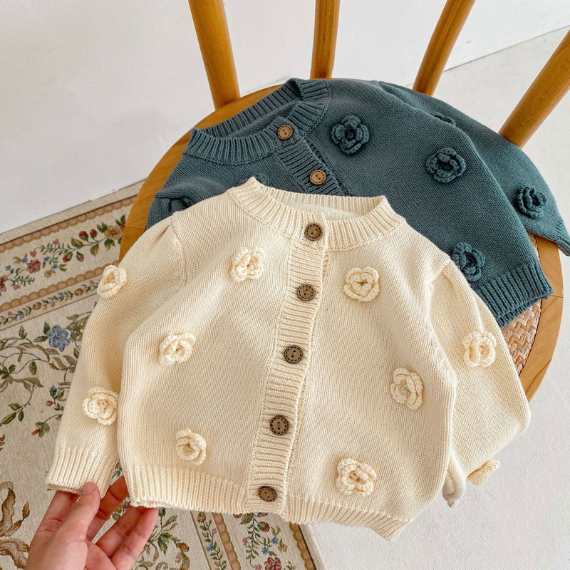 Knitted jacket FLOWERS
